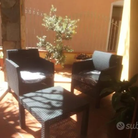 Valentina's Garden House Apartment *