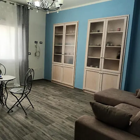 Valentina's Garden House Apartment